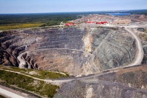 Goldcorp Inc Barrick Gold Corp Nevada gold mine $275 million
